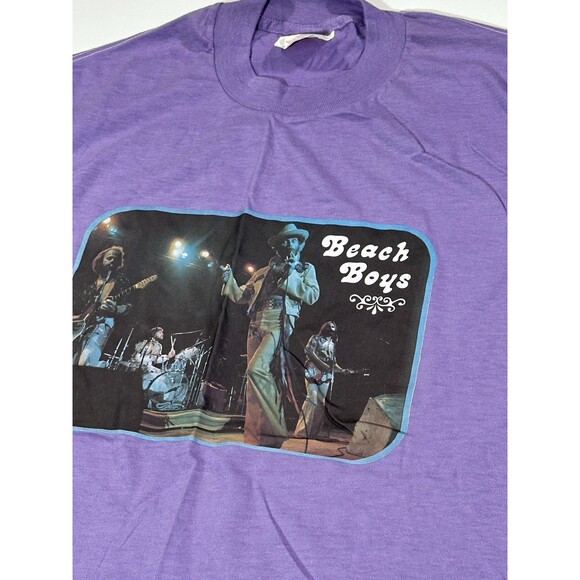 Vintage 80s The Beach Boys Iron On Graphic Print T-Shirt Purple Size Medium USA - Picture 4 of 9